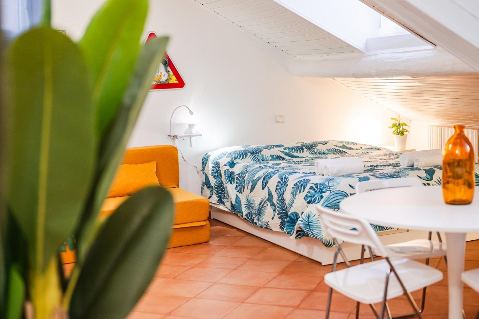 The White Jungle - San Babila Attic Apartment มิลาน ภายนอก รูปภาพ